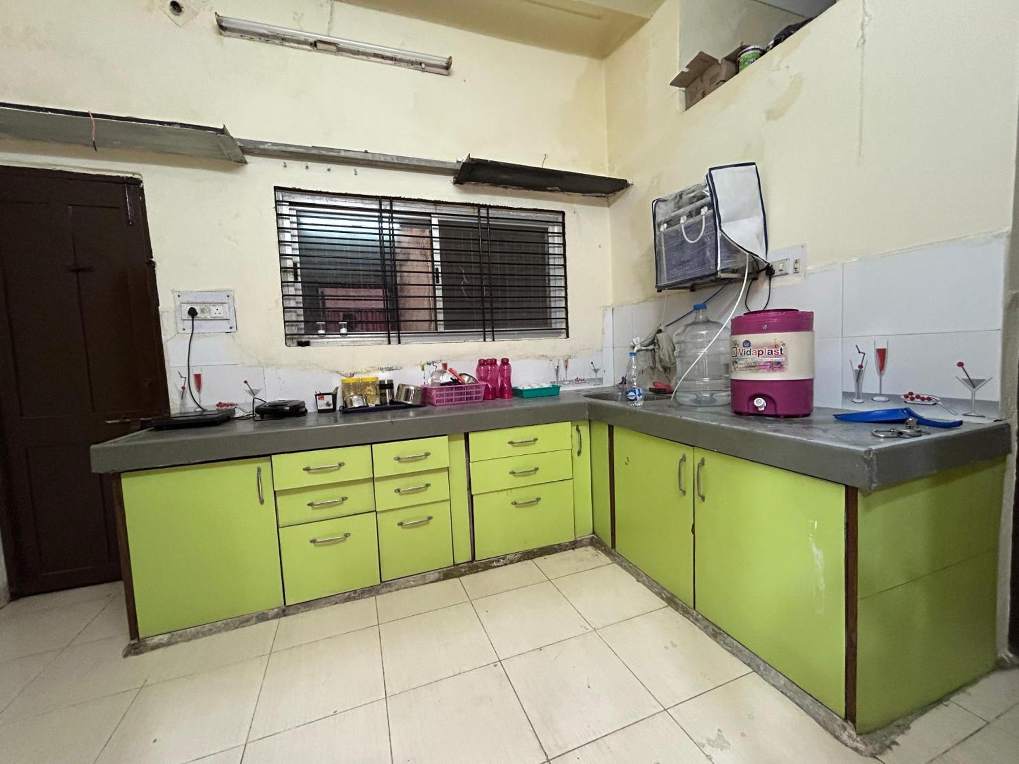 Aashirwad Residency Bed and Breakfast Ujjain Buitenkant foto
